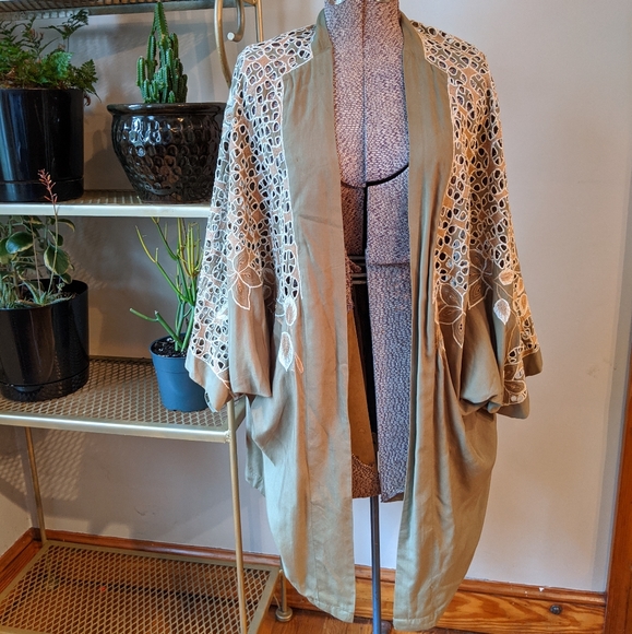 Handmade Kimono - Picture 2 of 7